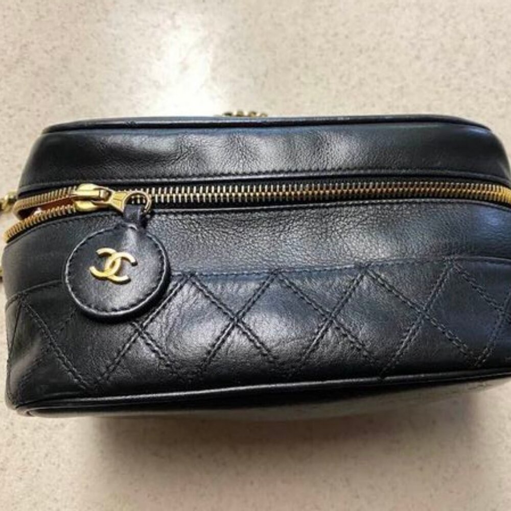 SOLD on Ebay! Auth. Vintage Chanel Bicolore Vanity Bag Small Black